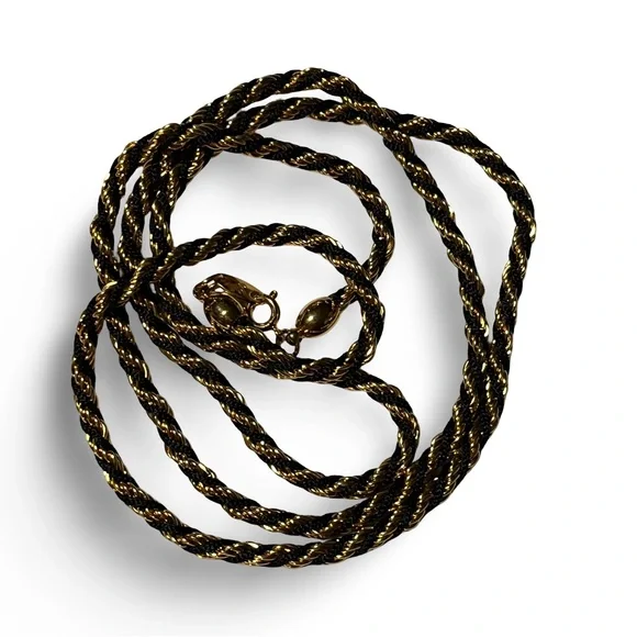 VTG Trifari Gold and Black Necklace with Sleek Design - Picture 2 of 8